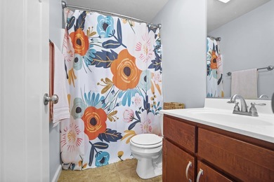 This beautiful home boasts 4 bedrooms and 3.5 baths, with a on Prairie Vista Golf Course in Illinois - for sale on GolfHomes.com, golf home, golf lot