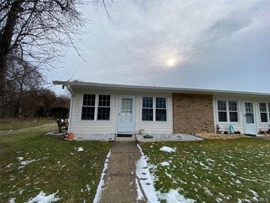 Beautifully Updated Greenbriar Model features 2 Bedrooms, 1 Full on Leisure Village Golf Course in New York - for sale on GolfHomes.com, golf home, golf lot