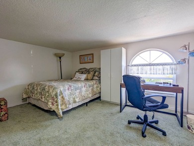 The perfect winter retreat or full-time residence in this 2BR/2b on The Great Outdoors Golf and Country Club in Florida - for sale on GolfHomes.com, golf home, golf lot