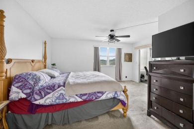 Abacos - 2 Bed, 2 Bath Evergreen Corner Unit
Bright and airy on Wynmoor Golf Course in Florida - for sale on GolfHomes.com, golf home, golf lot