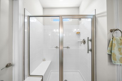 Beautiful Home in Desirable Harbor Pines - Welcome to this on Harbor Pines Golf Club in New Jersey - for sale on GolfHomes.com, golf home, golf lot