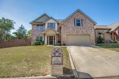 Beautiful custom home situated on a half acre double lot in on Tanglewood Resort in Texas - for sale on GolfHomes.com, golf home, golf lot