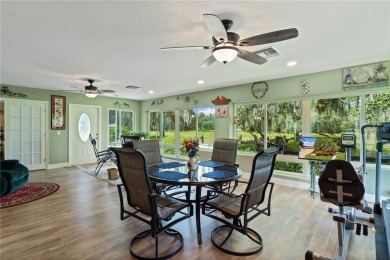 This stunning 3/2 MAGNOLIA single-family home is situated in the on Amberwood Executive Golf Course in Florida - for sale on GolfHomes.com, golf home, golf lot