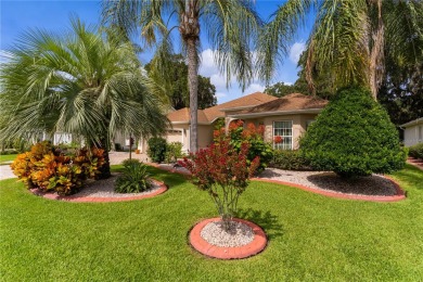 This stunning 3/2 MAGNOLIA single-family home is situated in the on Amberwood Executive Golf Course in Florida - for sale on GolfHomes.com, golf home, golf lot