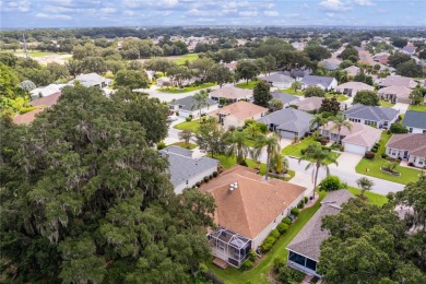 This stunning 3/2 MAGNOLIA single-family home is situated in the on Amberwood Executive Golf Course in Florida - for sale on GolfHomes.com, golf home, golf lot