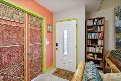 Welcome to this stunning 3 bed, 3 bath golf course townhome in on Wedgefield Golf Club in Florida - for sale on GolfHomes.com, golf home, golf lot