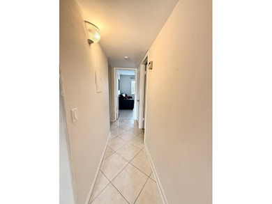 Enjoy this beautiful 2/2 Condo located in Kings Point Golf & on Kings Point Golf -Flanders Way in Florida - for sale on GolfHomes.com, golf home, golf lot