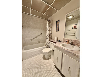 Enjoy this beautiful 2/2 Condo located in Kings Point Golf & on Kings Point Golf -Flanders Way in Florida - for sale on GolfHomes.com, golf home, golf lot