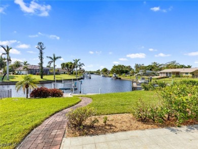 Here's your opportunity to get into the waterfront lifestyle! on Whiskey Creek Country Club in Florida - for sale on GolfHomes.com, golf home, golf lot