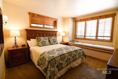 Hassle-free home ownership with all of the amenities! on McCall Municipal Golf Course in Idaho - for sale on GolfHomes.com, golf home, golf lot