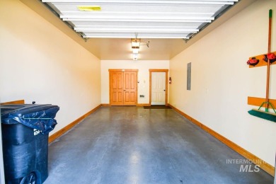 Hassle-free home ownership with all of the amenities! on McCall Municipal Golf Course in Idaho - for sale on GolfHomes.com, golf home, golf lot