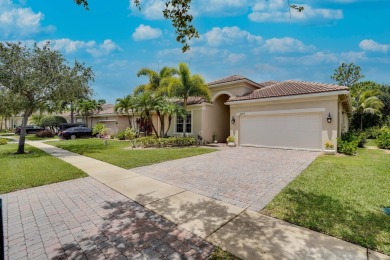 FANTASTIC 3-bed/2-bath plus 2CAR GARAGE! Located within the on Champions Club at Summerfield in Florida - for sale on GolfHomes.com, golf home, golf lot