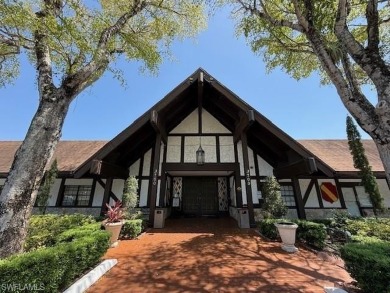 Welcome to this bright and spacious 2-bedroom, 2-bathroom on Inverrary Country Club in Florida - for sale on GolfHomes.com, golf home, golf lot