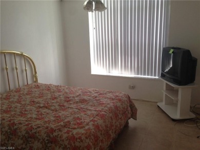 Welcome to this bright and spacious 2-bedroom, 2-bathroom on Inverrary Country Club in Florida - for sale on GolfHomes.com, golf home, golf lot