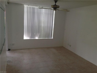 Welcome to this bright and spacious 2-bedroom, 2-bathroom on Inverrary Country Club in Florida - for sale on GolfHomes.com, golf home, golf lot