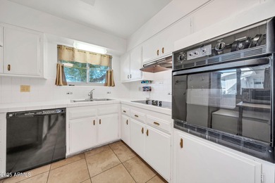 Thoughtfully designed floorplan in the heart of Sun City! This on Sun City South Golf Course in Arizona - for sale on GolfHomes.com, golf home, golf lot