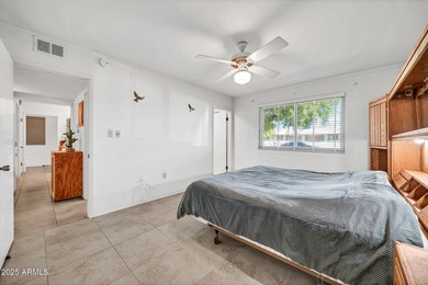 Thoughtfully designed floorplan in the heart of Sun City! This on Sun City South Golf Course in Arizona - for sale on GolfHomes.com, golf home, golf lot