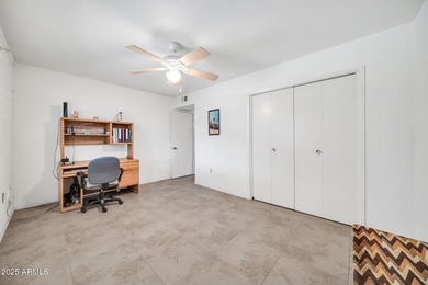 Thoughtfully designed floorplan in the heart of Sun City! This on Sun City South Golf Course in Arizona - for sale on GolfHomes.com, golf home, golf lot