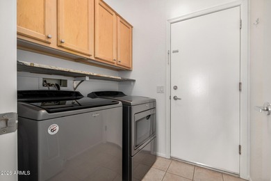 Beautifully updated Cactus Flower w/1427 sf in THE GRAND 45+ on Desert Springs Golf Course in Arizona - for sale on GolfHomes.com, golf home, golf lot