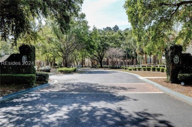 Rare opportunity to own one of the few remaining homesites in on Palmetto Hall Golf Course in South Carolina - for sale on GolfHomes.com, golf home, golf lot