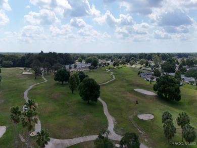 Charming 2-Bedroom Home in the Sought-After 55+ Spruce Creek on Preserve Golf Club in Florida - for sale on GolfHomes.com, golf home, golf lot