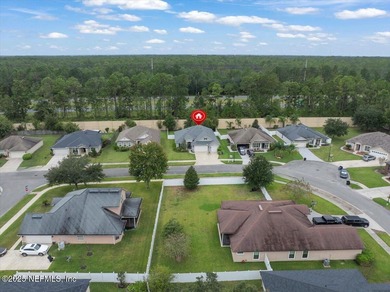 OPEN HOUSE 10/25 10am-12pm - This spacious home in The Trails at on Bent Creek Golf Course in Florida - for sale on GolfHomes.com, golf home, golf lot