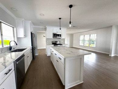 Welcome Home in THE LAKES AT HEMET WEST 55 plus  YOUR LAKEFRONT on  in California - for sale on GolfHomes.com, golf home, golf lot