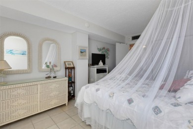 Enjoy the best of Florida living with this beautiful 2-bedroom on Isla Del Sol Yacht and Country Club in Florida - for sale on GolfHomes.com, golf home, golf lot