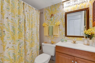 Enjoy the best of Florida living with this beautiful 2-bedroom on Isla Del Sol Yacht and Country Club in Florida - for sale on GolfHomes.com, golf home, golf lot