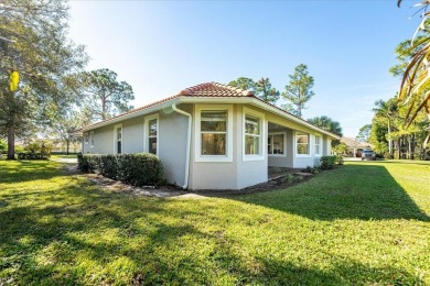 Spectacular 3bed/3bath/3 garage Estate Home in the Desirable on Meadowood Golf and Tennis Club in Florida - for sale on GolfHomes.com, golf home, golf lot