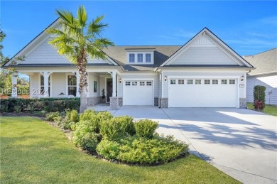 Discover a rare extended gathering room Renown model in Sun City on Argent Lakes Golf Course in South Carolina - for sale on GolfHomes.com, golf home, golf lot