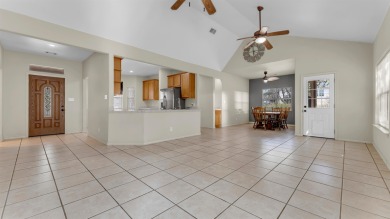 Welcome to 122 Eagle Point in Kingsland Texas. Built in 2005 on Packsaddle Country Club in Texas - for sale on GolfHomes.com, golf home, golf lot