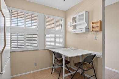 BEAUTIFUL WASHER & DRYER 2/2 CONDO IN THE VIBRANT & HIGHLY on Wynmoor Golf Course in Florida - for sale on GolfHomes.com, golf home, golf lot