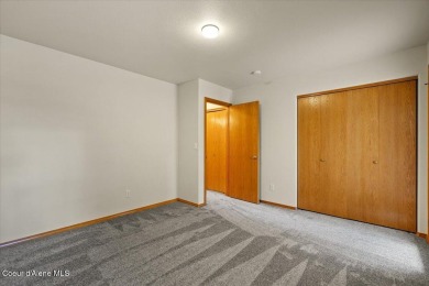 This beautifully maintained, single-level home offers a on Twin Lakes Village Golf Course in Idaho - for sale on GolfHomes.com, golf home, golf lot