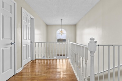 Gorgeous & Spacious 3BR/2.5BA Home in Calmes Estates . Welcome on Southwind Golf Course in Kentucky - for sale on GolfHomes.com, golf home, golf lot