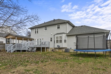 Gorgeous & Spacious 3BR/2.5BA Home in Calmes Estates . Welcome on Southwind Golf Course in Kentucky - for sale on GolfHomes.com, golf home, golf lot