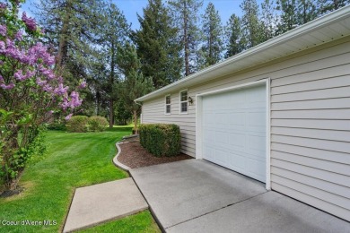 This beautifully maintained, single-level home offers a on Twin Lakes Village Golf Course in Idaho - for sale on GolfHomes.com, golf home, golf lot