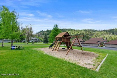 This beautifully maintained, single-level home offers a on Twin Lakes Village Golf Course in Idaho - for sale on GolfHomes.com, golf home, golf lot