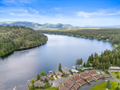 This beautifully maintained, single-level home offers a on Twin Lakes Village Golf Course in Idaho - for sale on GolfHomes.com, golf home, golf lot