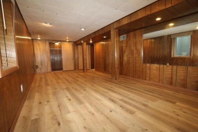 Beautifully laid out rambler is conveniently located within the on Roseville-Cedarholm Golf Club in Minnesota - for sale on GolfHomes.com, golf home, golf lot