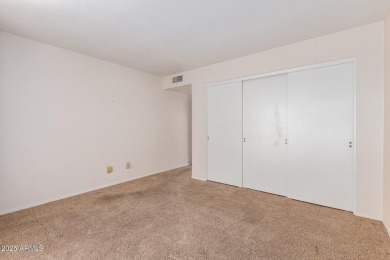 Welcome to Wonderful Sun Lakes! Now available 2 bed 2 bath home on Cottonwood Country Club in Arizona - for sale on GolfHomes.com, golf home, golf lot