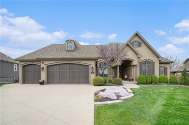 Welcome to this immaculate custom reverse 1.5-story home located on Staley Farms Golf Club in Missouri - for sale on GolfHomes.com, golf home, golf lot