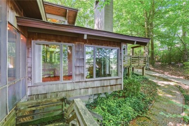 Calling all Mid-Century Modern lovers! This is a diamond in the on Carolina Trace Country Club in North Carolina - for sale on GolfHomes.com, golf home, golf lot