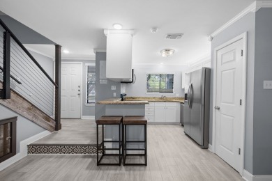 Whether you're searching for a primary residence, vacation on Rockport Country Club in Texas - for sale on GolfHomes.com, golf home, golf lot