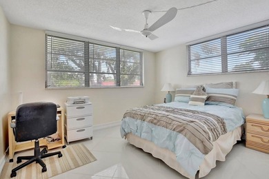 Bright Full Two Bedroom Corner With Water View On Par 3 Golf on Hollybrook Golf and Tennis Club  in Florida - for sale on GolfHomes.com, golf home, golf lot