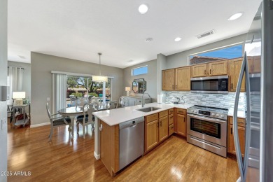 Wonderful furnished turnkey opportunity plus golf cart! This on Sun City Grand Golf Couse and Club in Arizona - for sale on GolfHomes.com, golf home, golf lot