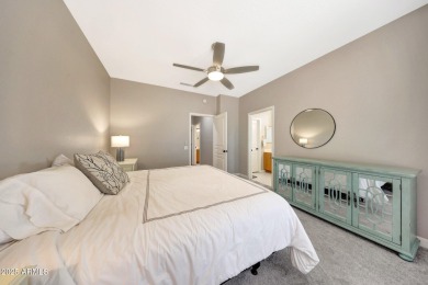 Wonderful furnished turnkey opportunity plus golf cart! This on Sun City Grand Golf Couse and Club in Arizona - for sale on GolfHomes.com, golf home, golf lot