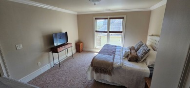 This townhome in Mountain Harbour is a gem! It's perfect for on Chatuge Shores Golf Course in North Carolina - for sale on GolfHomes.com, golf home, golf lot