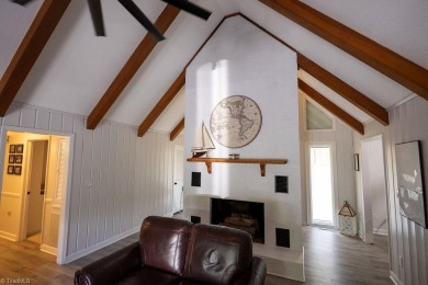 Beautiful well maintained 3BR/3BA, 1 story home on Cross Creek on Cross Creek Country Club in North Carolina - for sale on GolfHomes.com, golf home, golf lot