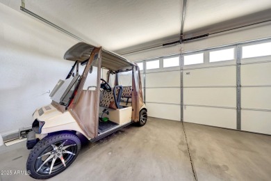 Wonderful furnished turnkey opportunity plus golf cart! This on Sun City Grand Golf Couse and Club in Arizona - for sale on GolfHomes.com, golf home, golf lot